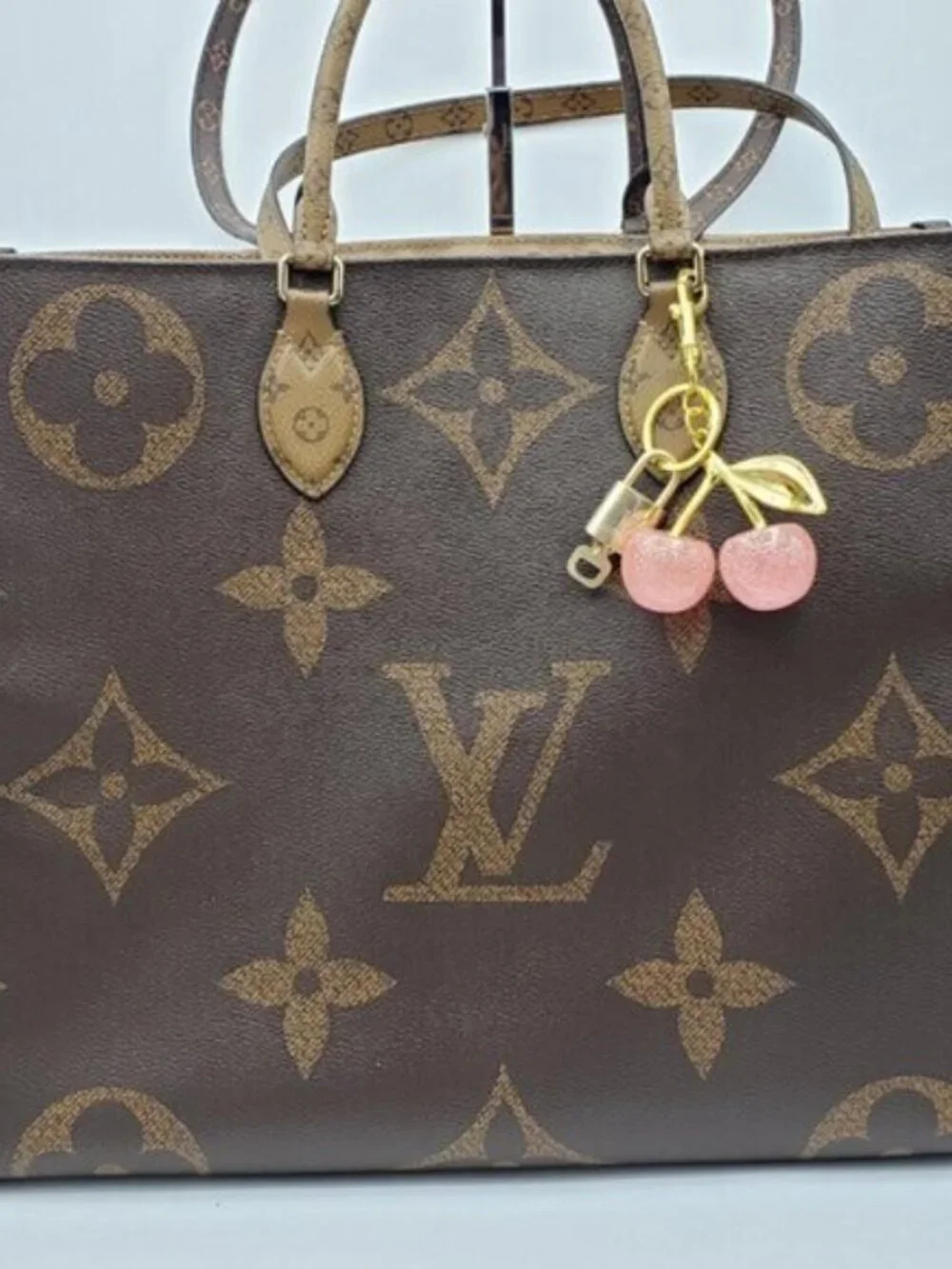 Louis Vuitton add touch